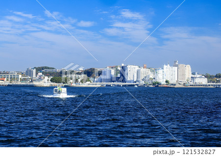 江の島 べんてん丸からの風景 江の島 べんてん丸からの風景 121532827