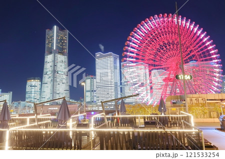 《神奈川県》横浜みなとみらい・オフィス全館ライトアップ夜景 《神奈川県》横浜みなとみらい・オフィス全館ライトアップ夜景 121533254