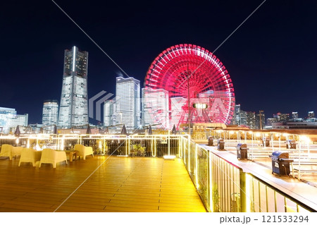 《神奈川県》横浜みなとみらい・オフィス全館ライトアップ夜景 121533294