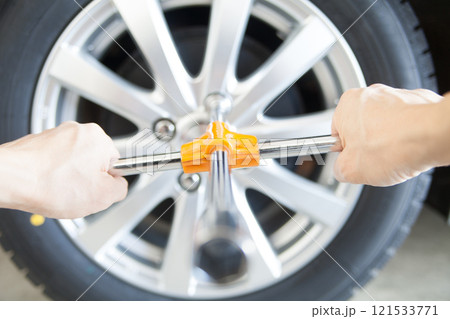 スタッドレスタイヤに交換 121533771