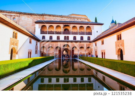 Court of the Myrtles, Comares Palace, Alhambra Fortress 121535238