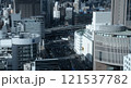 昼間の三ノ宮駅 街並み 121537782