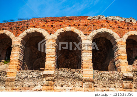 Verona Arena Roman amphitheatre, Italy Verona Arena Roman amphitheatre, Italy 121538350