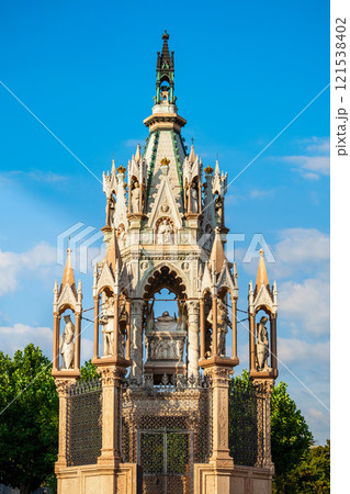 Brunswick Monument mausoleum, Geneva 121538402