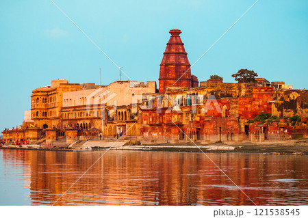 Keshi Ghat Krishna Temple, Vrindavan Keshi Ghat Krishna Temple, Vrindavan 121538545