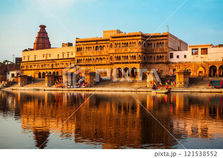 Keshi Ghat Krishna Temple, Vrindavan Keshi Ghat Krishna Temple, Vrindavan 121538552