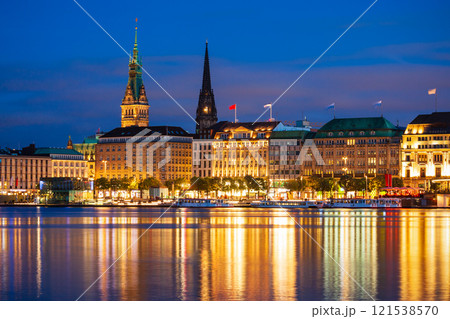 Hamburg city centre view, Germany Hamburg city centre view, Germany 121538570
