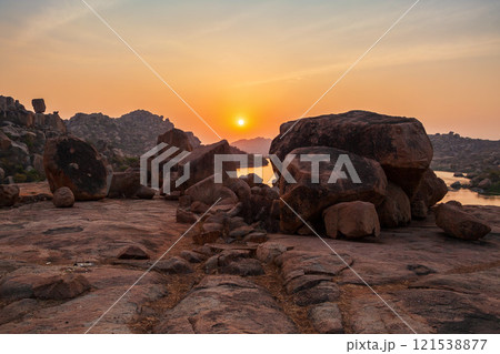 Mountain with boulders in Hampi 121538877