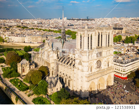 Notre Dame de Paris, France 121538931