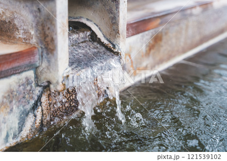 気軽に立ち寄れる足湯【撮影協力・新発田市フィルムコミッション協議会】 気軽に立ち寄れる足湯【撮影協力・新発田市フィルムコミッション協議会】 121539102
