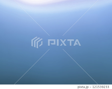 光が上から差す水面風の写真　グラデーション　 121539233