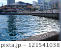 輝く水面 121541038