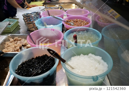 台湾夜市・屋台イメージ「豆花」 121542360