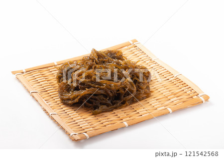 ［沖縄県産］洗い　もずく（生食用） 121542568