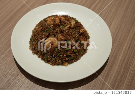 黒チャーハン 121543833
