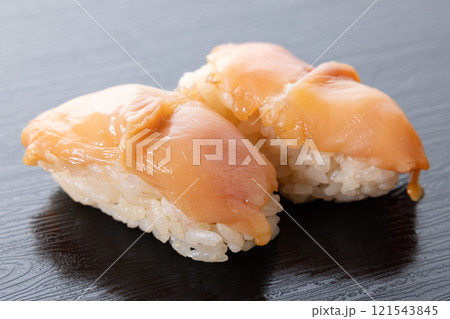 おいしい赤貝の握り寿司 おいしい赤貝の握り寿司 121543845