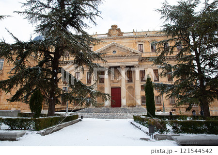 Anaya Palace, covered with snow on a sunny winter day, Salamanca, Spain 121544542