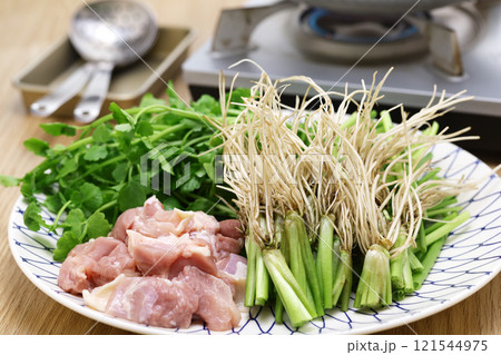 仙台せり鍋 121544975