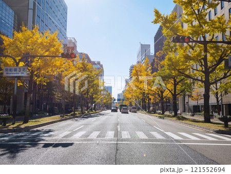 御堂筋線の風景 御堂筋線の風景 121552694