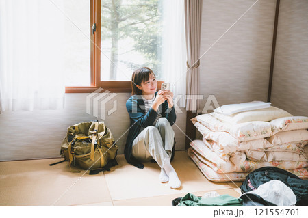 女子一人旅 121554701