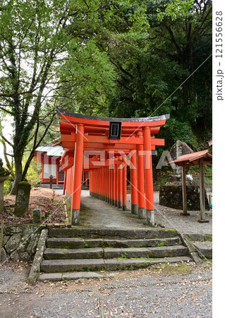 今山八坂稲荷神社 121556628