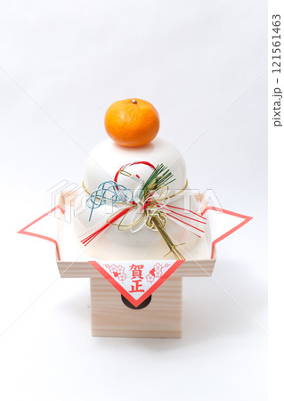 鏡餅、お正月、日本、日本古来、みかん、新年、年賀、伝統、年賀、和風、の、お正月飾り、飾り、行事、和 121561463