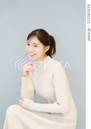 健康な歯をイメージしたポートレート 健康な歯をイメージしたポートレート 121565818