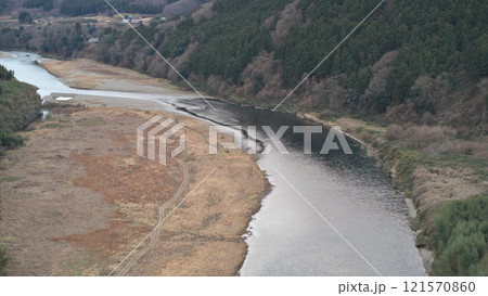 茂木町　新那珂川橋近くの風景　12月　空撮 121570860