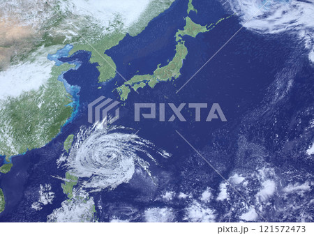 日本の南方から徐々に接近する大型台風の天気図 架空(3DCGイメージ) 日本の南方から徐々に接近する大型台風の天気図 架空(3DCGイメージ) 121572473