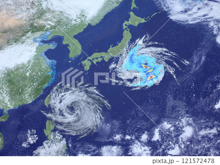 日本付近にダブルで接近する大型台風と　雨雲レーダーの天気図　架空(3DCGイメージ) 121572478