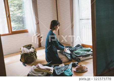 女子一人旅 121573770