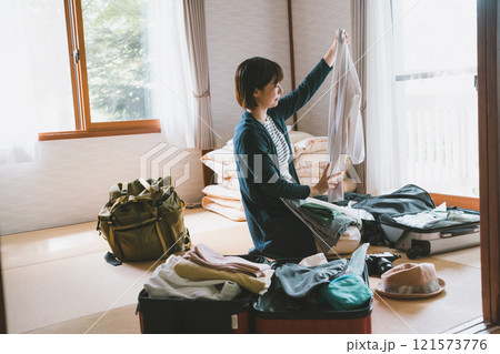 女子一人旅 女子一人旅 121573776