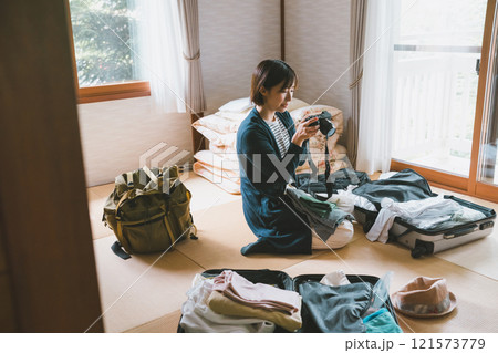 女子一人旅 女子一人旅 121573779