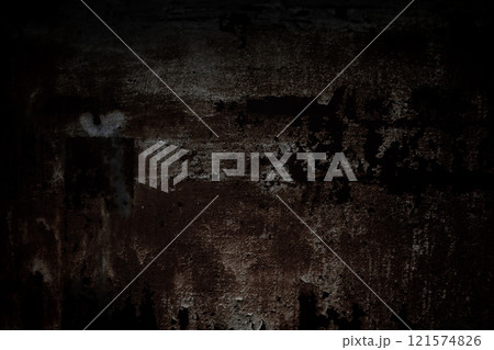 錆びた鉄板の背景素材　暗め 淡色 121574826