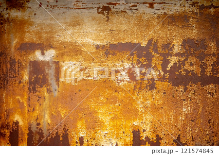 錆びた鉄板の背景素材 明るめ 赤み 錆びた鉄板の背景素材 明るめ 赤み 121574845