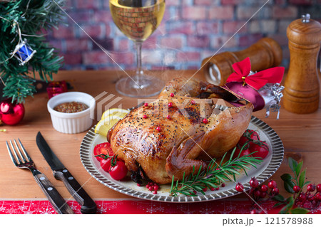 ローストチキン 鶏の丸焼き 121578988