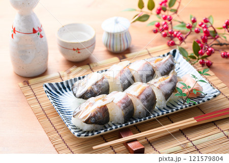 鮎寿司 天然物 ( 和歌山県 古座川産 天然アユ ) 郷土料理 鮎寿司 天然物 ( 和歌山県 古座川産 天然アユ ) 郷土料理 121579804