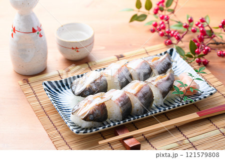 鮎寿司 天然物 （ 和歌山県 古座川産 天然アユ ） 郷土料理  121579808