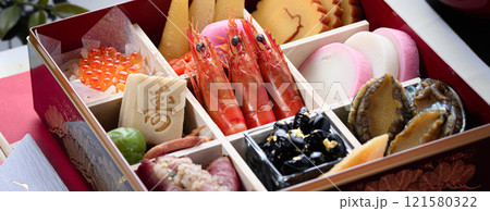 正月料理　おせち料理 121580322