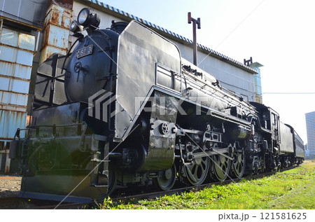 展示場所の整備のため一時的に屋根のない場所へ移動したC62 3 展示場所の整備のため一時的に屋根のない場所へ移動したC62 3 121581625