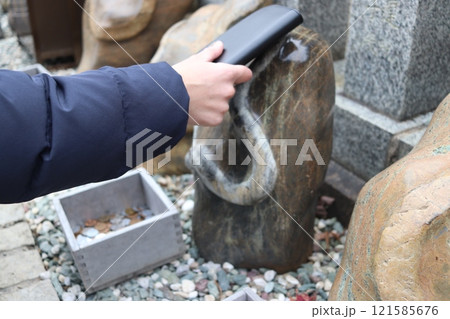 金蛇水神社の蛇紋石で金運アップ 金蛇水神社の蛇紋石で金運アップ 121585676