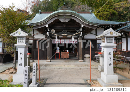 「天空の神社」神戸・六甲山系の高取山頂の高取神社（2024.12撮影） 121589812