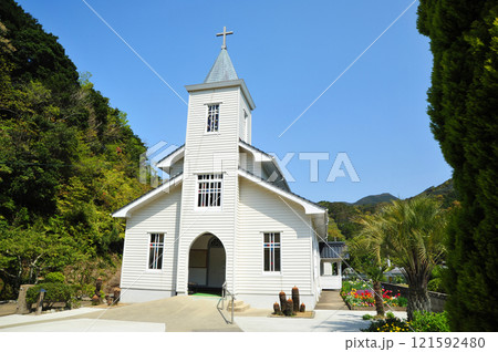 長崎五島　カトリック中ノ浦教会 121592480