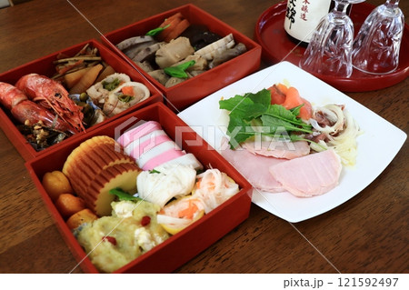 日本のお正月料理 日本のお正月料理 121592497