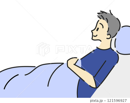 横になっている男性 121596927