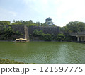 大阪城と船の風景 121597775