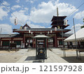 大阪の赤いお寺 121597928