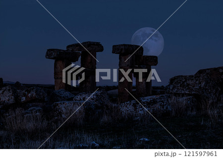 Full moonrise in the ancient city of Blaundos 121597961