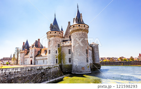 Castle of Sully sur loire near Orleans, Loire valley, France Castle of Sully sur loire near Orleans, Loire valley, France 121598293