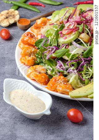 Grilled Shrimp Salad with Creamy Dressing 121601537